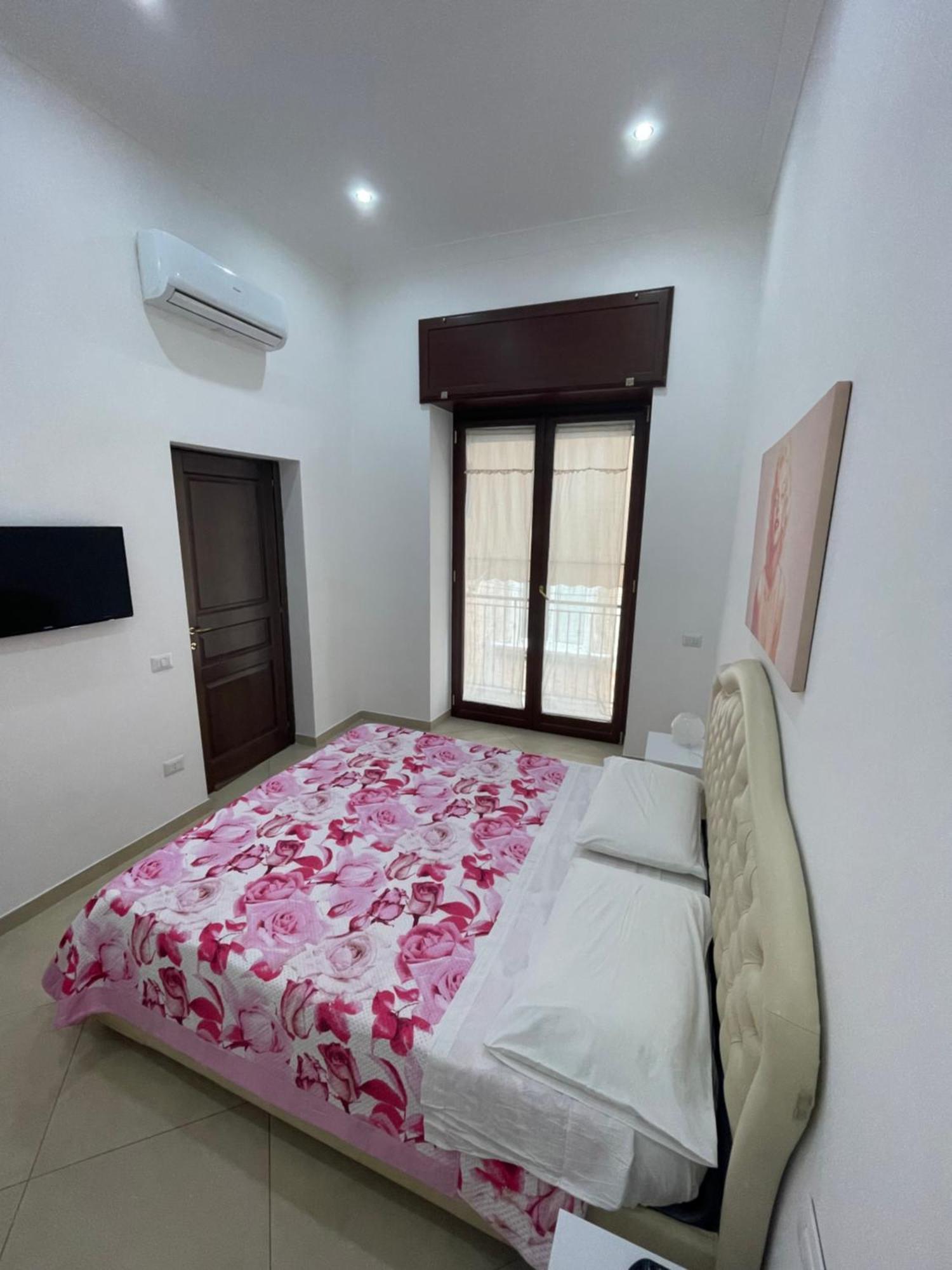 Margi House Napoli Apartment Екстериор снимка