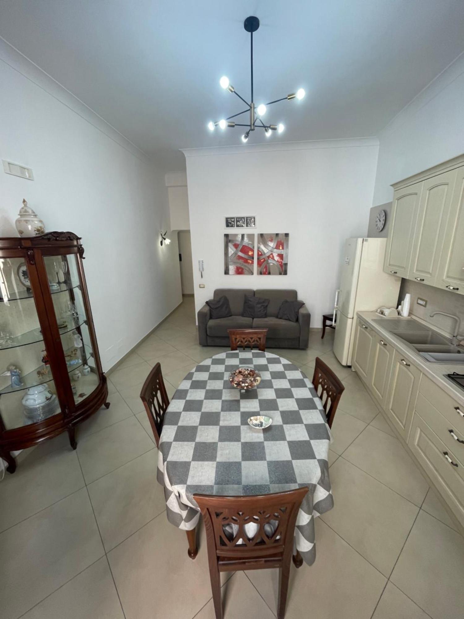 Margi House Napoli Apartment Екстериор снимка